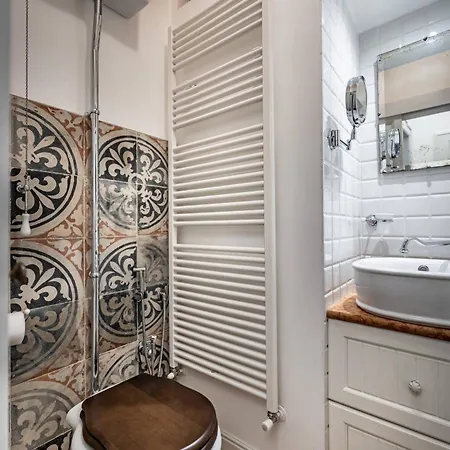 Yid Lux Bolognese Lejlighed Firenze