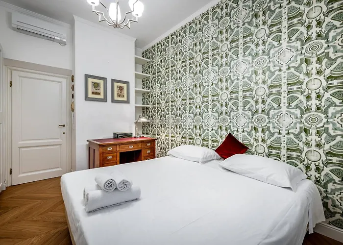 Yid Lux Bolognese Appartement *